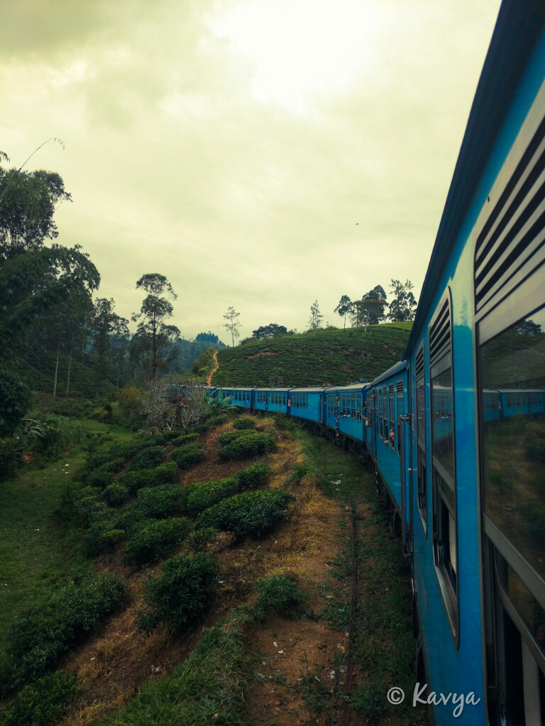 Srilanka’s picturesque train ride: Kandy to Ella